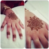 Henna artist 84